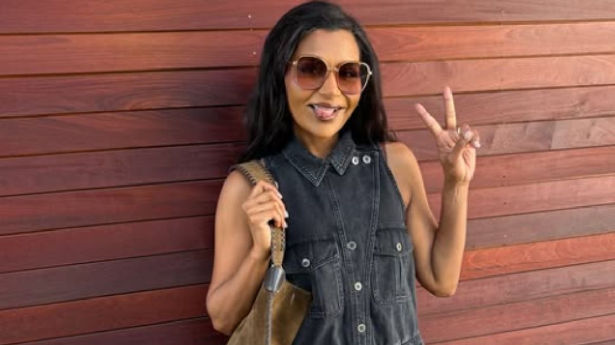 ‘The Office’ Star Mindy Kaling Makes a Stunning Red Carpet Comeback After 12 Years Away