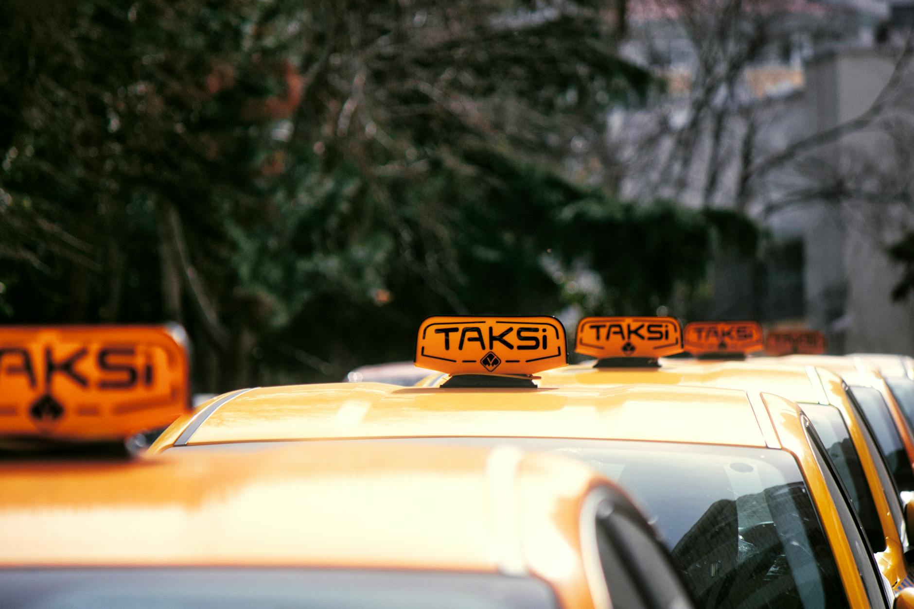 Taxi