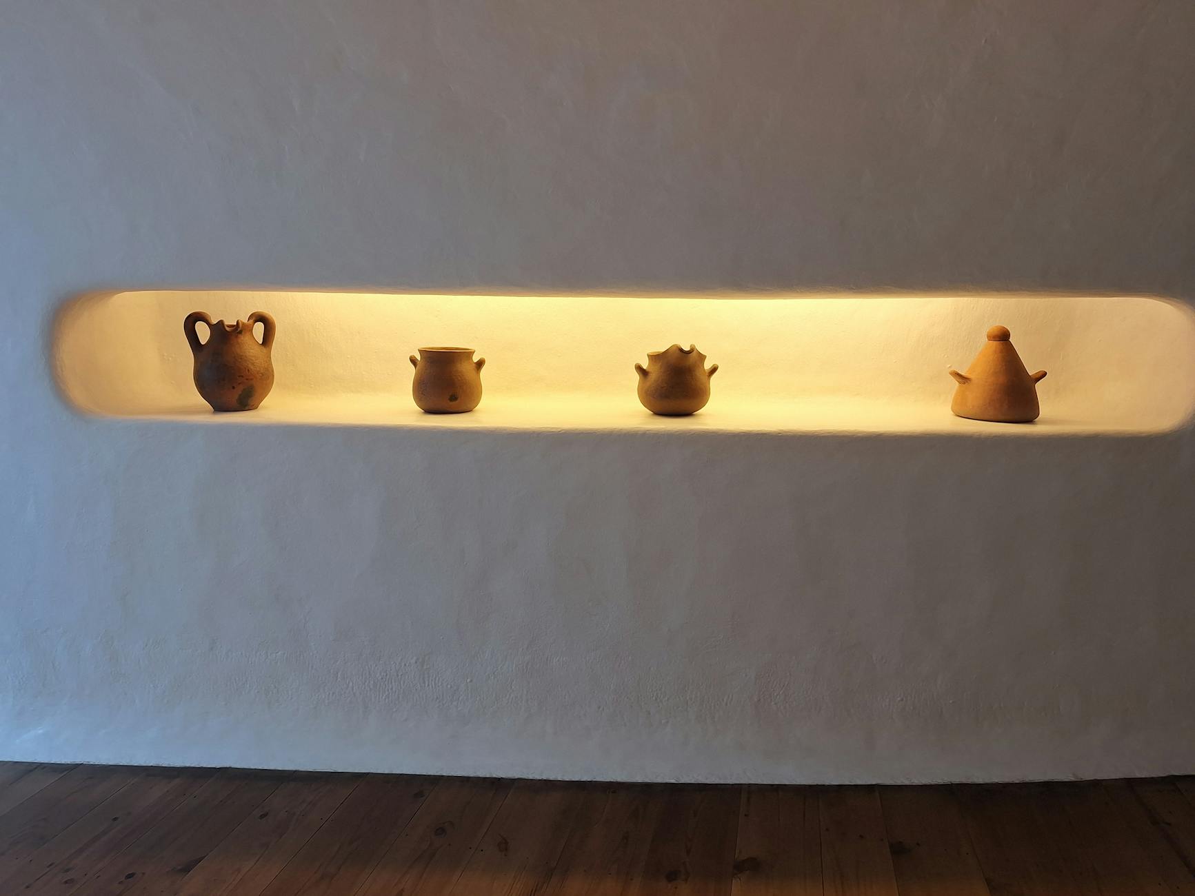 Recessed Niche Displays