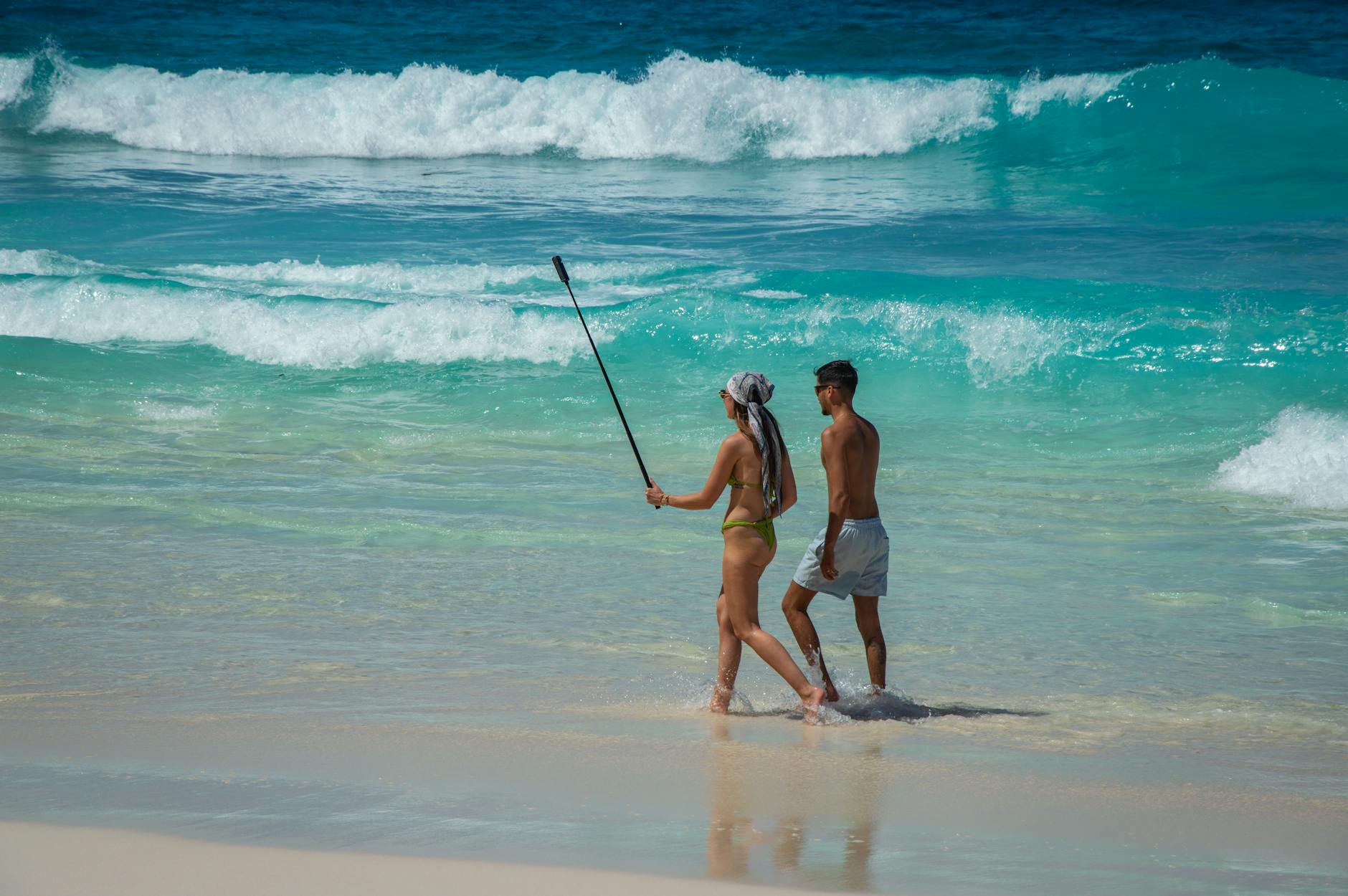 Beach Selfie Disguise