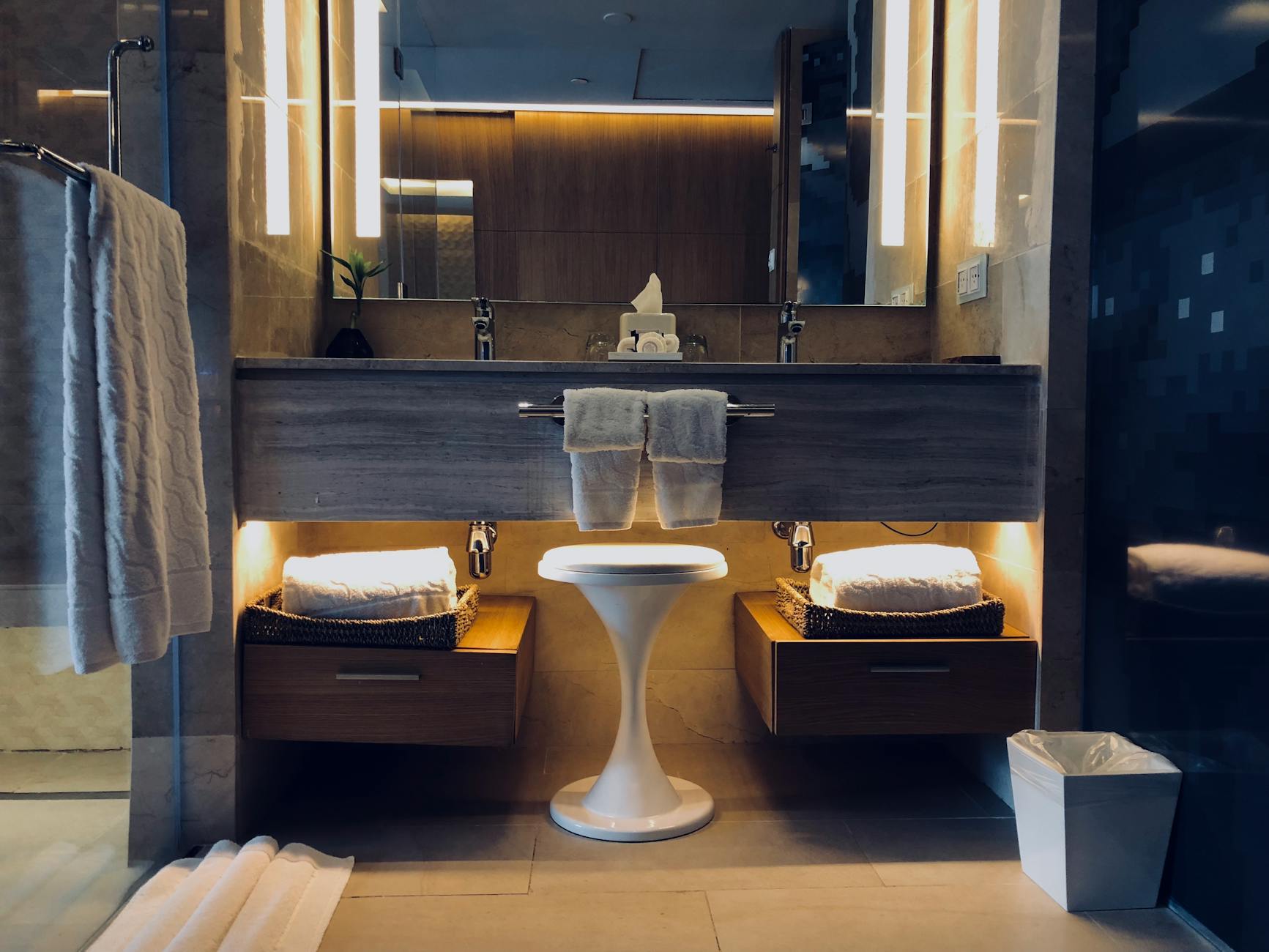 Bathroom Floor Hotel