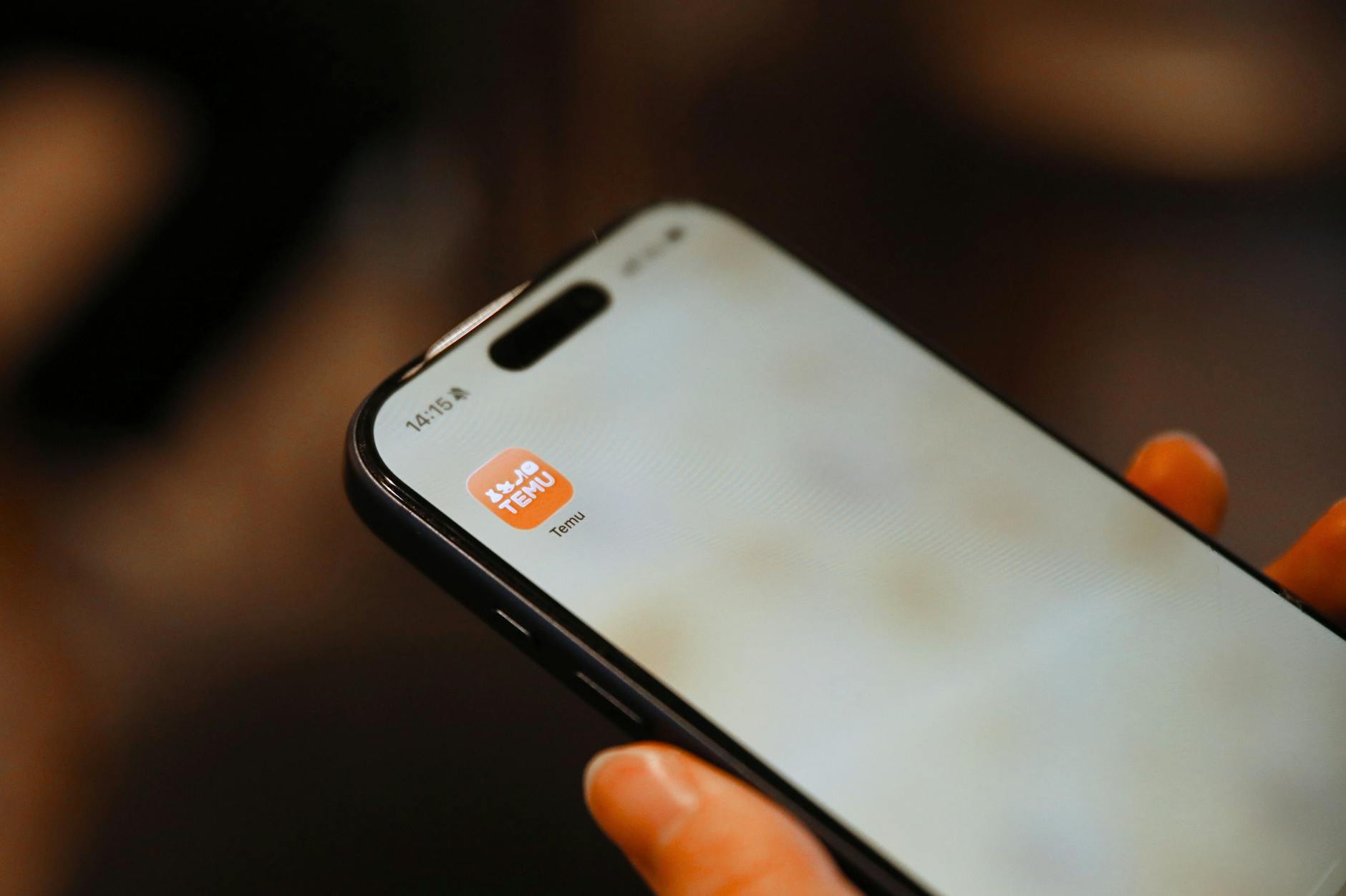 Smartphone With Shopping Apps