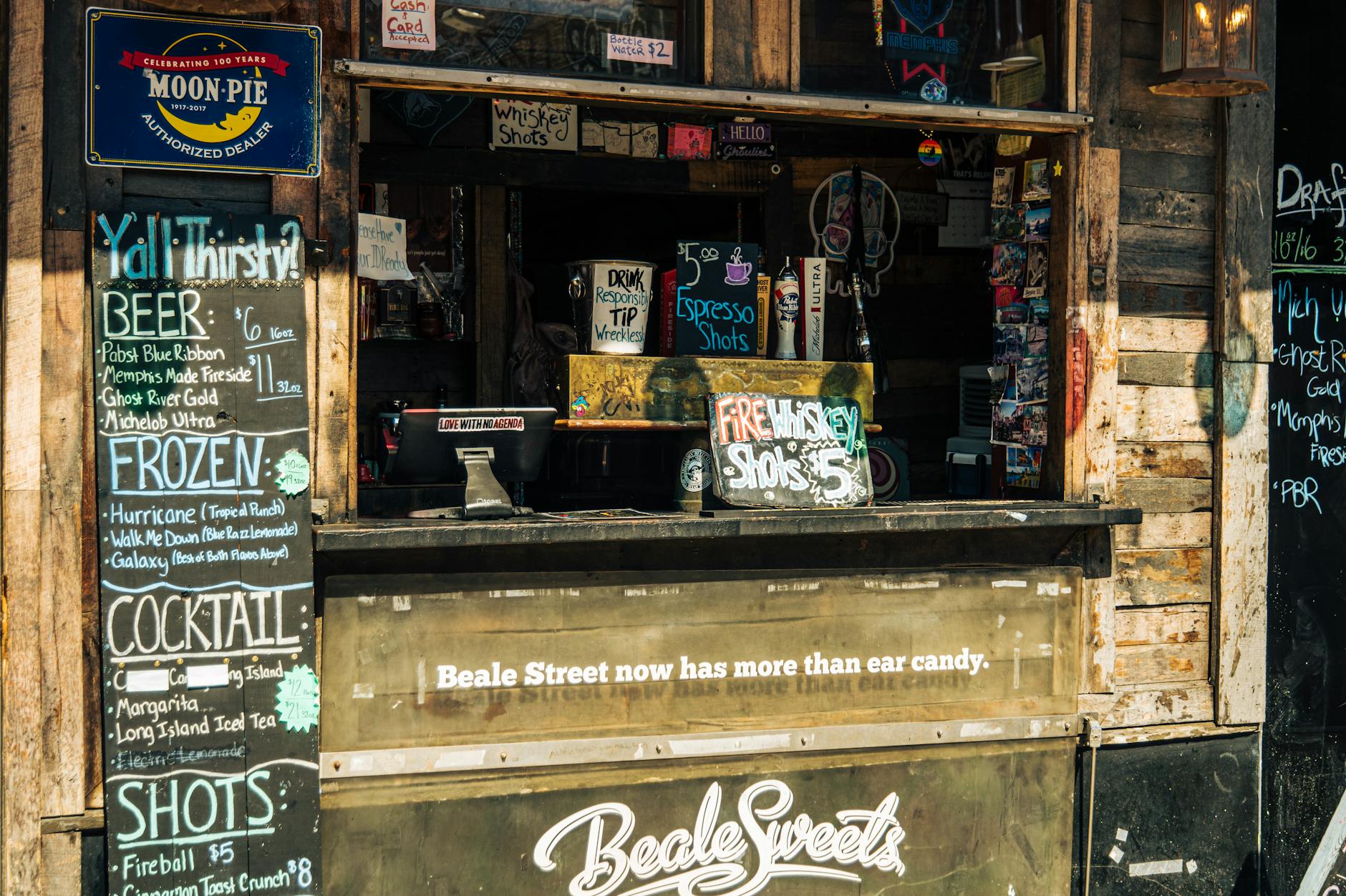 Beale Street Attraction