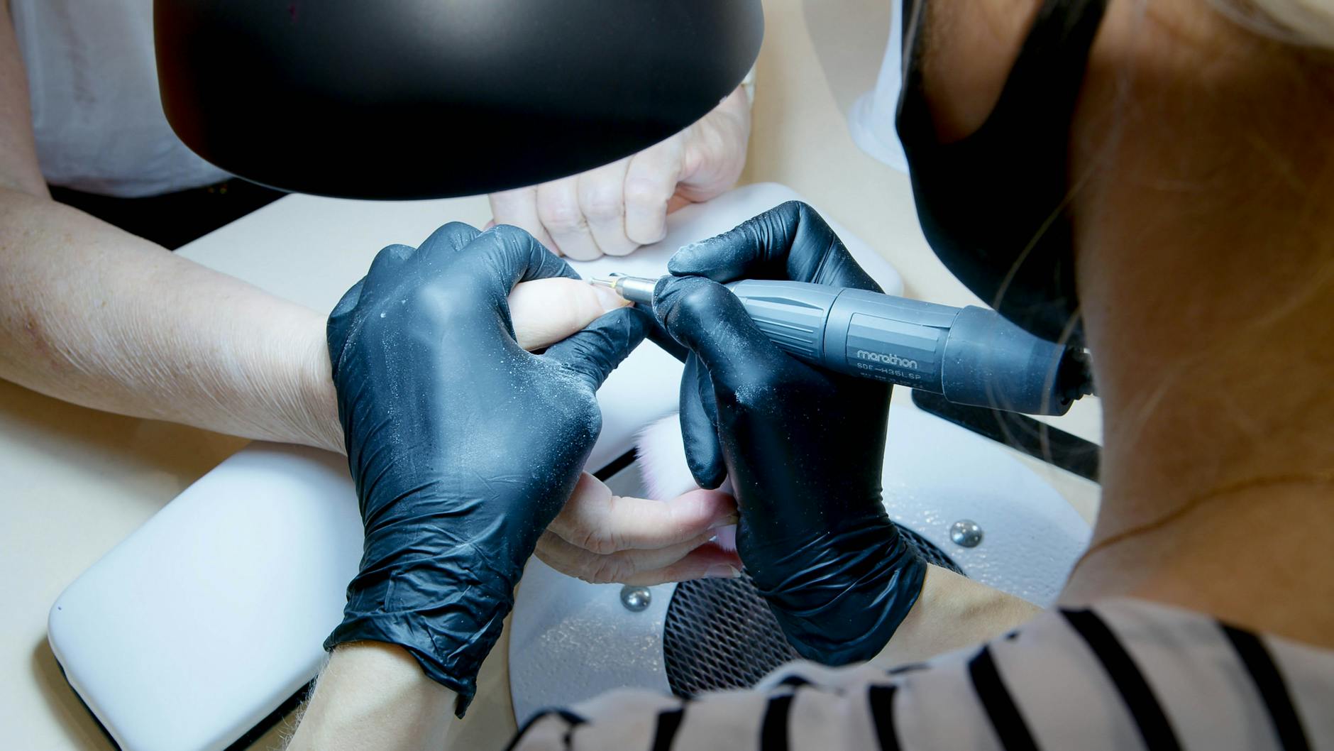 Cuticle Cutting Nail Salon