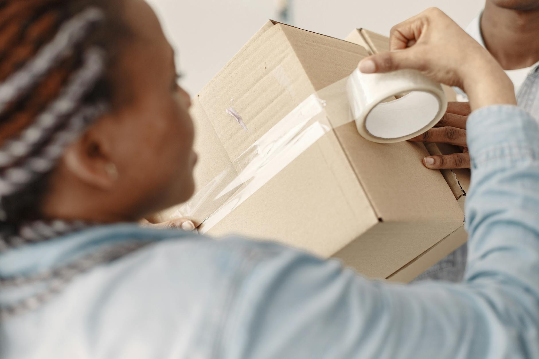 Personal Item Borrowing Moving Industry