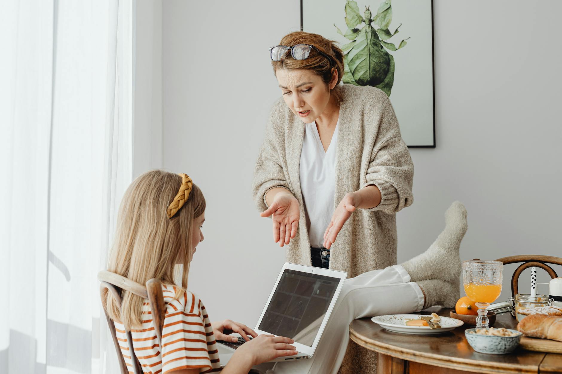 Shrinking Body Language Habits