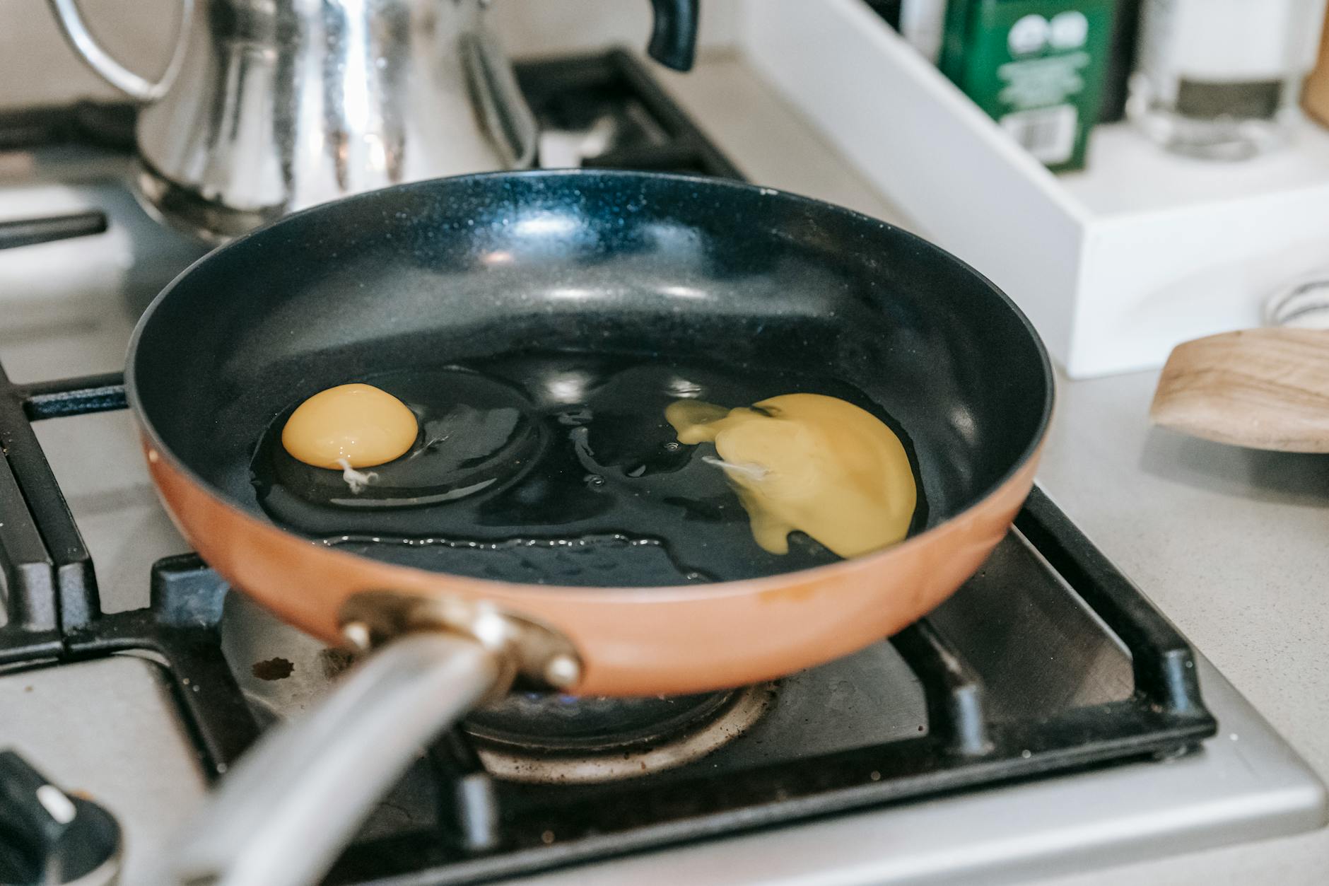 Thermal Shock Non-Stick Pans