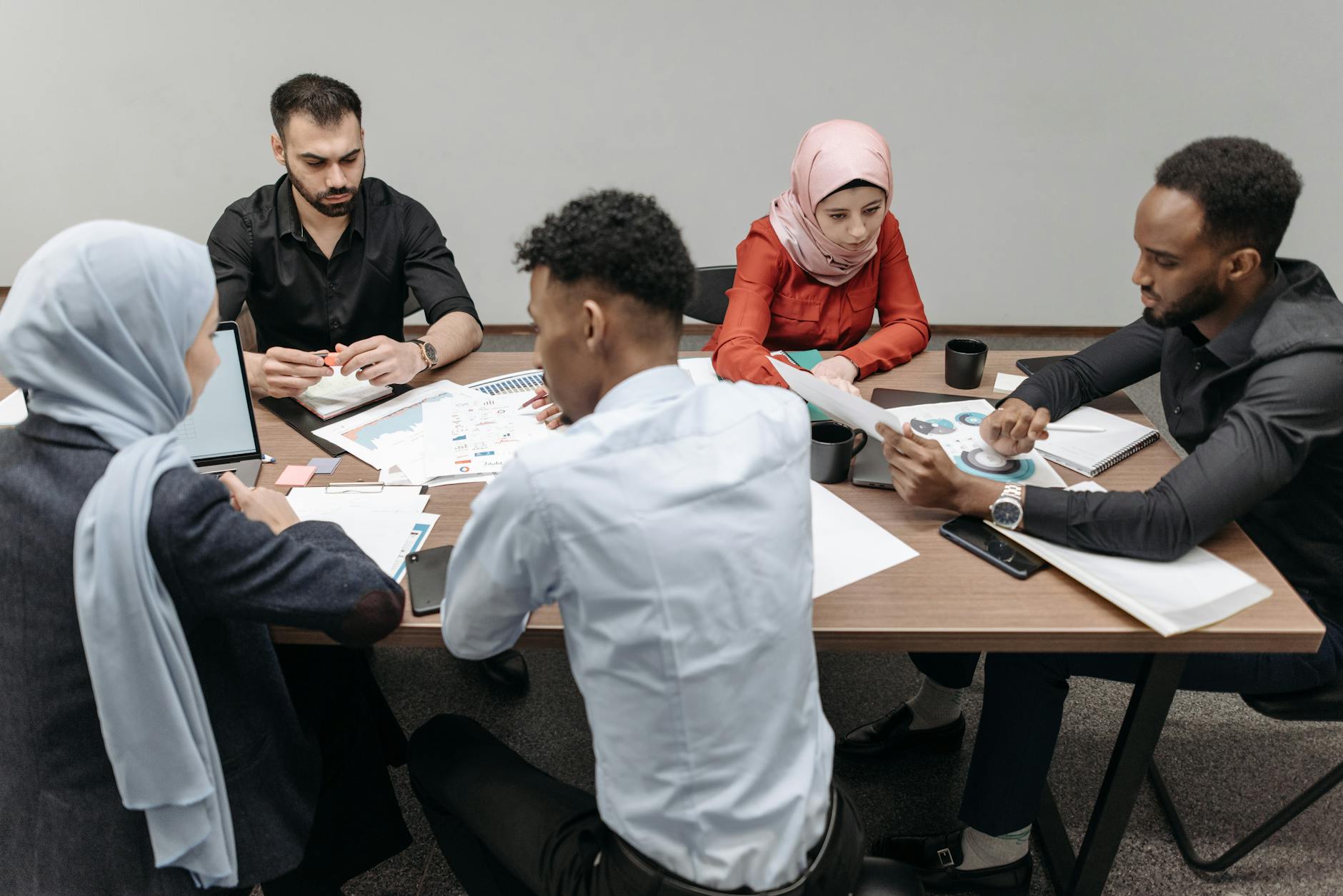 Diverse Workplace Discussion