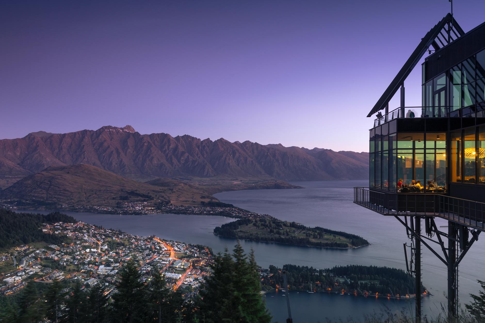 Queenstown City