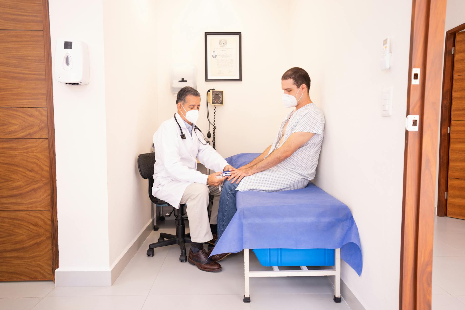 Parasite Fear Patient And Doctor