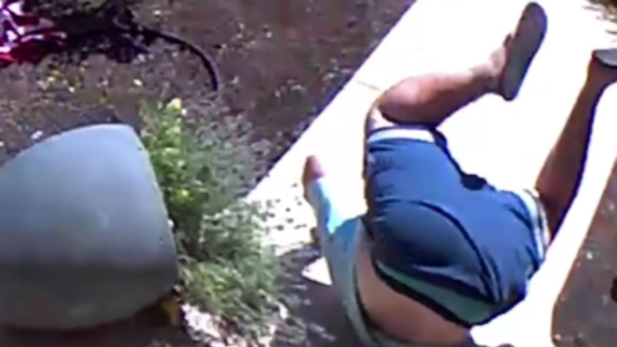 Would-Be Handymen Tried Tackling Home Repairs and Quickly Realized It Was a Terrible Idea