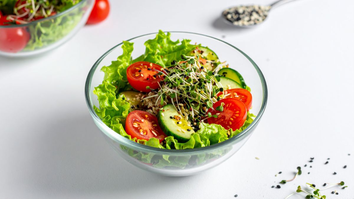 A Woman Lost 18 Kilograms in Two Months Eating One Meal a Day. Is It Safe?