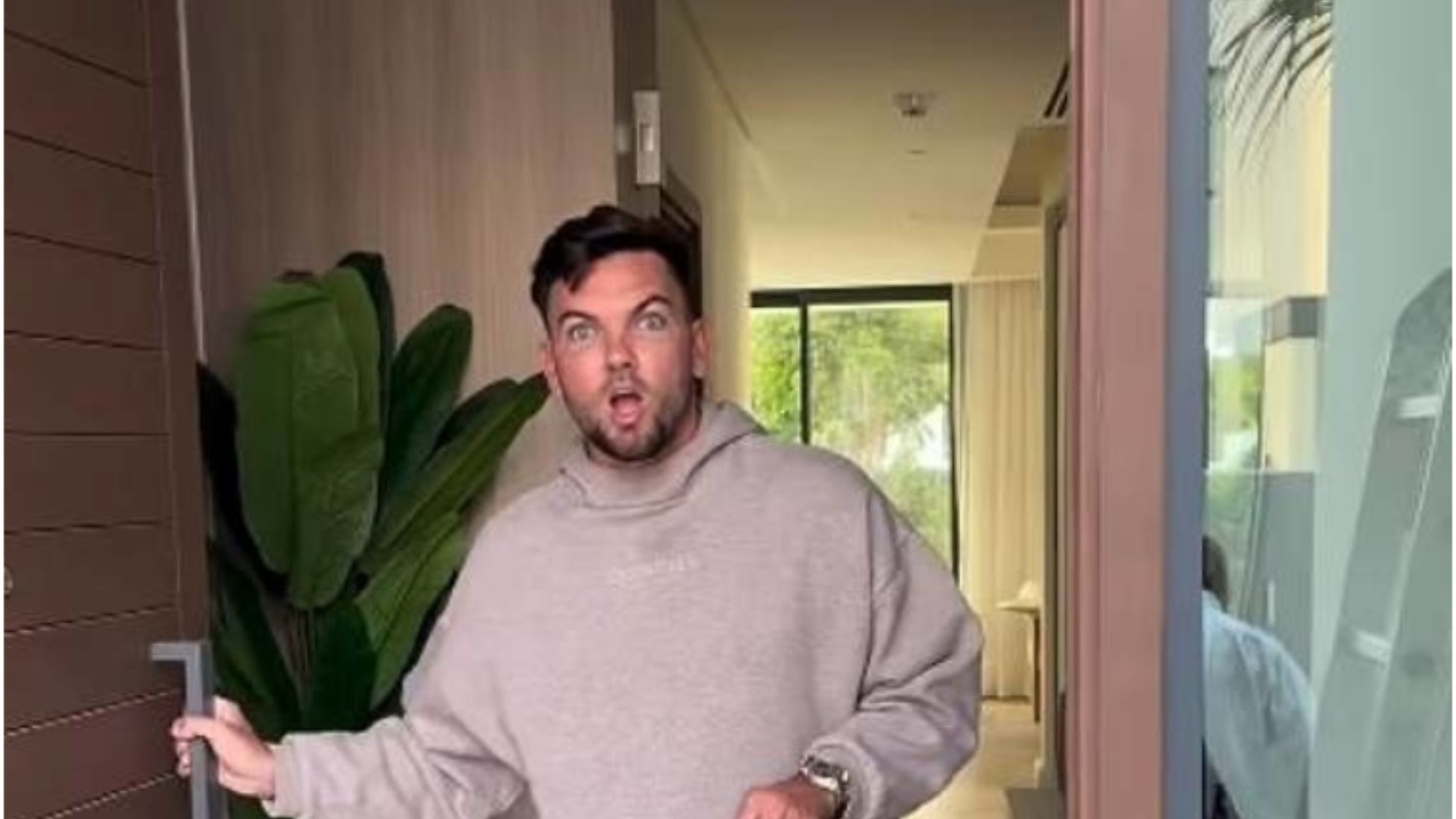 After Claiming Critics Were “Just Jealous,” Influencers Are Now Fleeing Dubai