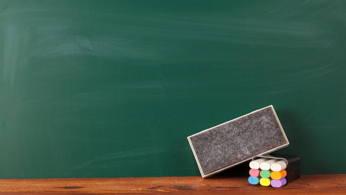 Teacher Asked Students to Draw a Square with Three Lines and the Solution Surprised Everyone