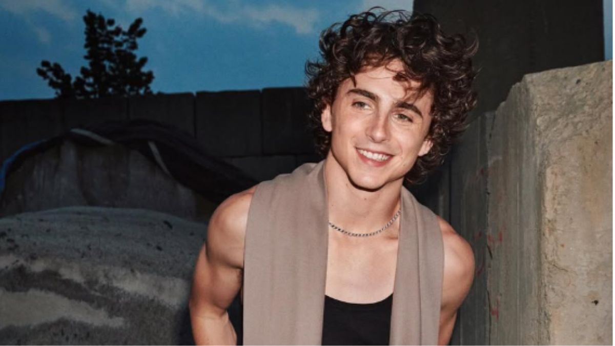 Timothée Chalamet’s Off-White Prada Suit Is a Modern Take on Old Hollywood Glamour