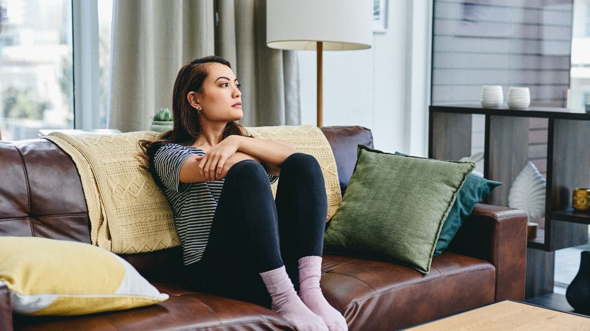 11 Things People with High IQ and Low Self-Esteem Tend to Do