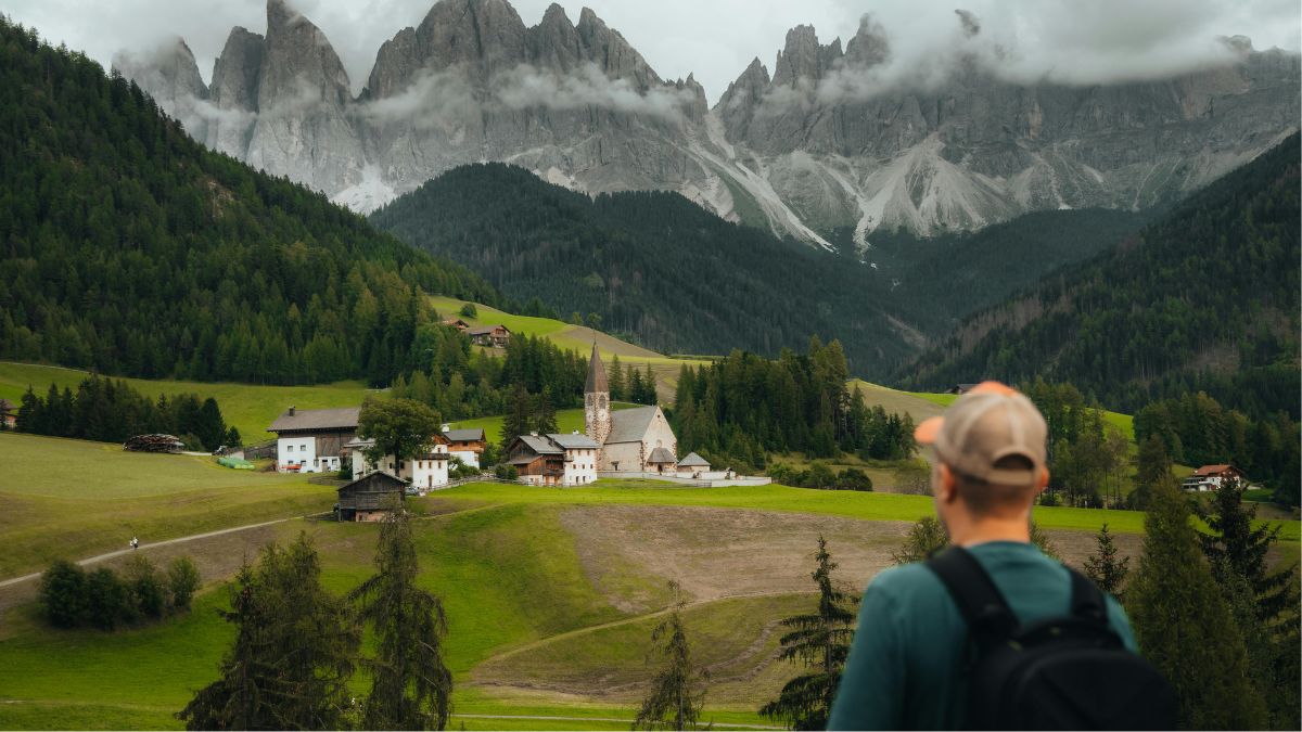 Your Zodiac Sign Reveals Your Ideal Vacation Style and Travel Personality