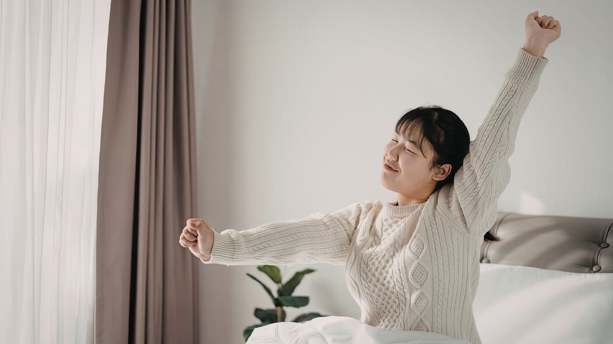 People Who Wake Up Before Their Alarm Often Share These 10 Specific Habits