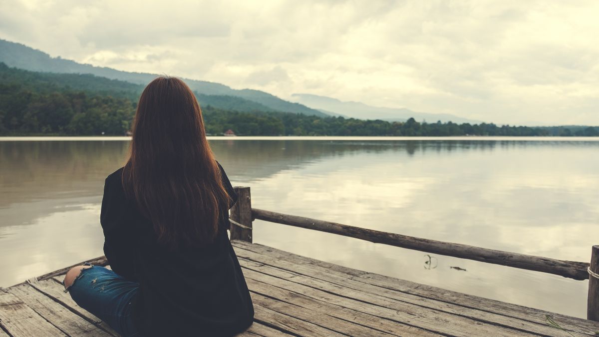 31 Tiny Habits of People Who Stay Calm Under Any Pressure