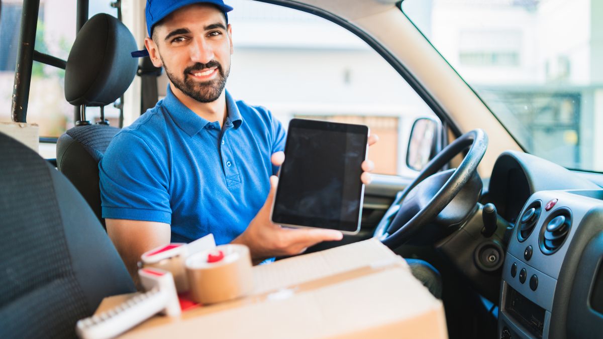 Embarrassing Things Delivery Drivers Secretly Judge You For Ordering Online