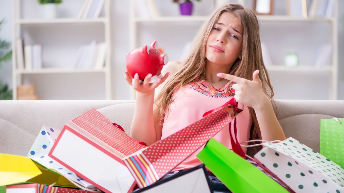 Hidden Psychological Tricks That Make You Overspend Without Realizing It