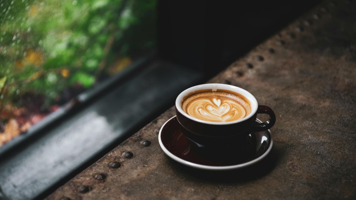 Disgusting Things Baristas Secretly Do to Your Coffee When You Are Rude