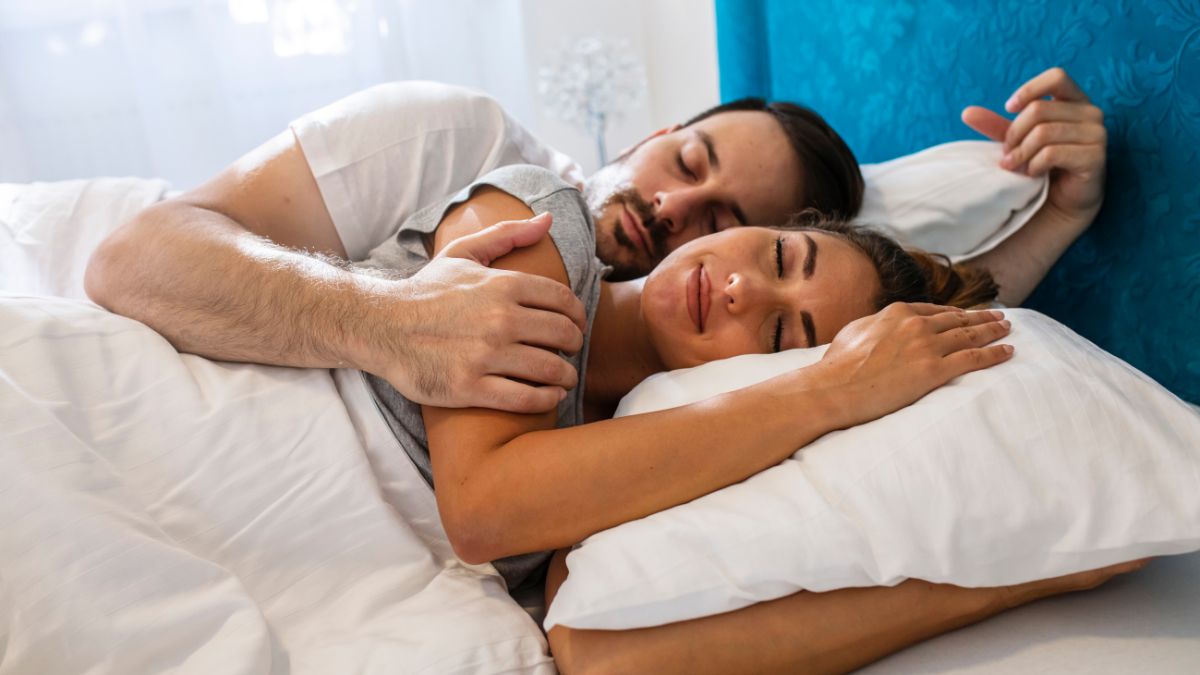 Psychologist Shares Two Simple Bed Rules That Can Help Couples Avoid Arguments