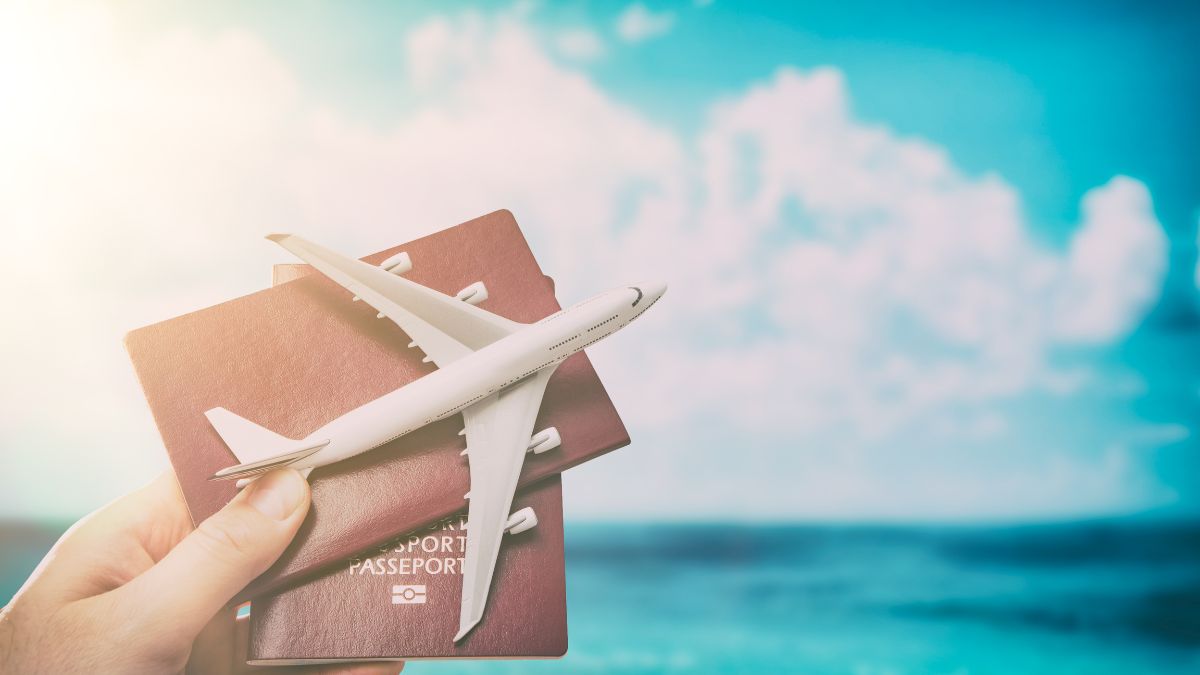 Controversial Travel Rules That Frequent Flyers Swear By But Airlines Hate