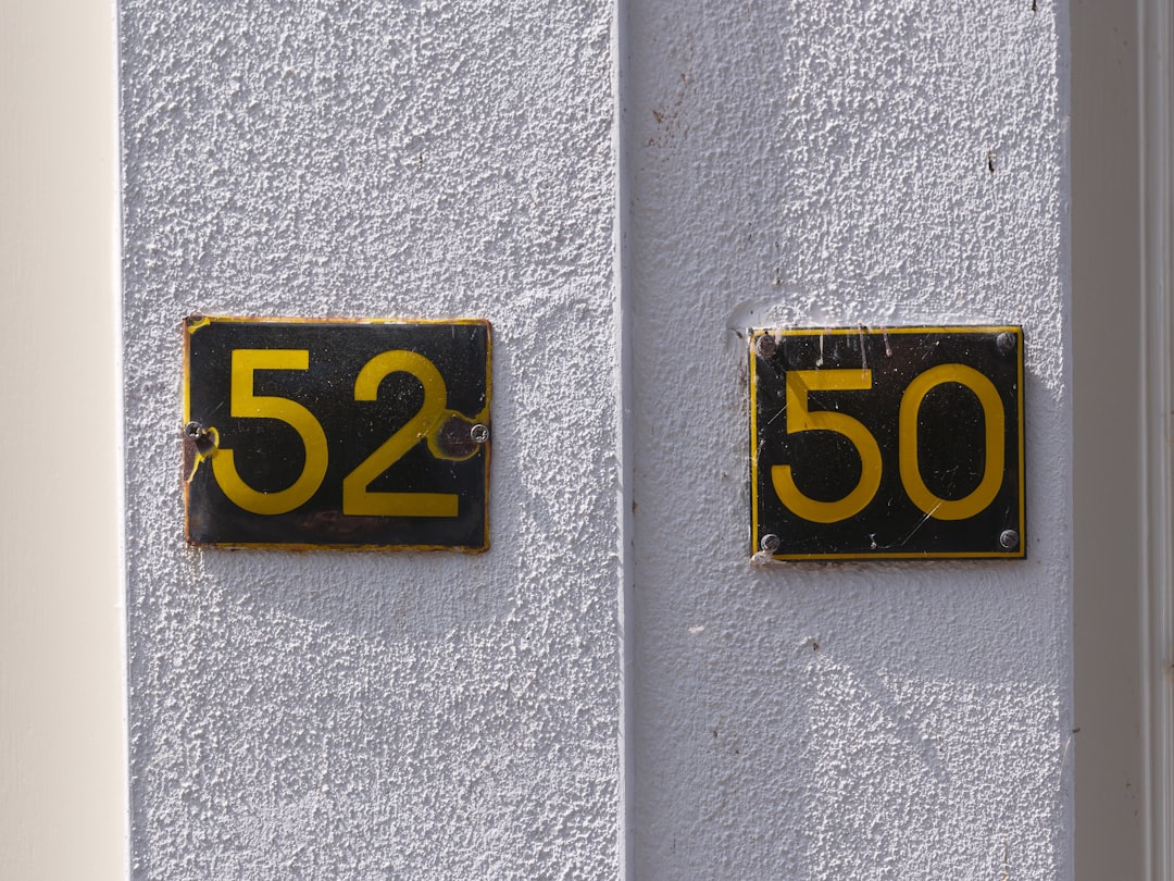Installation Quality House numbers