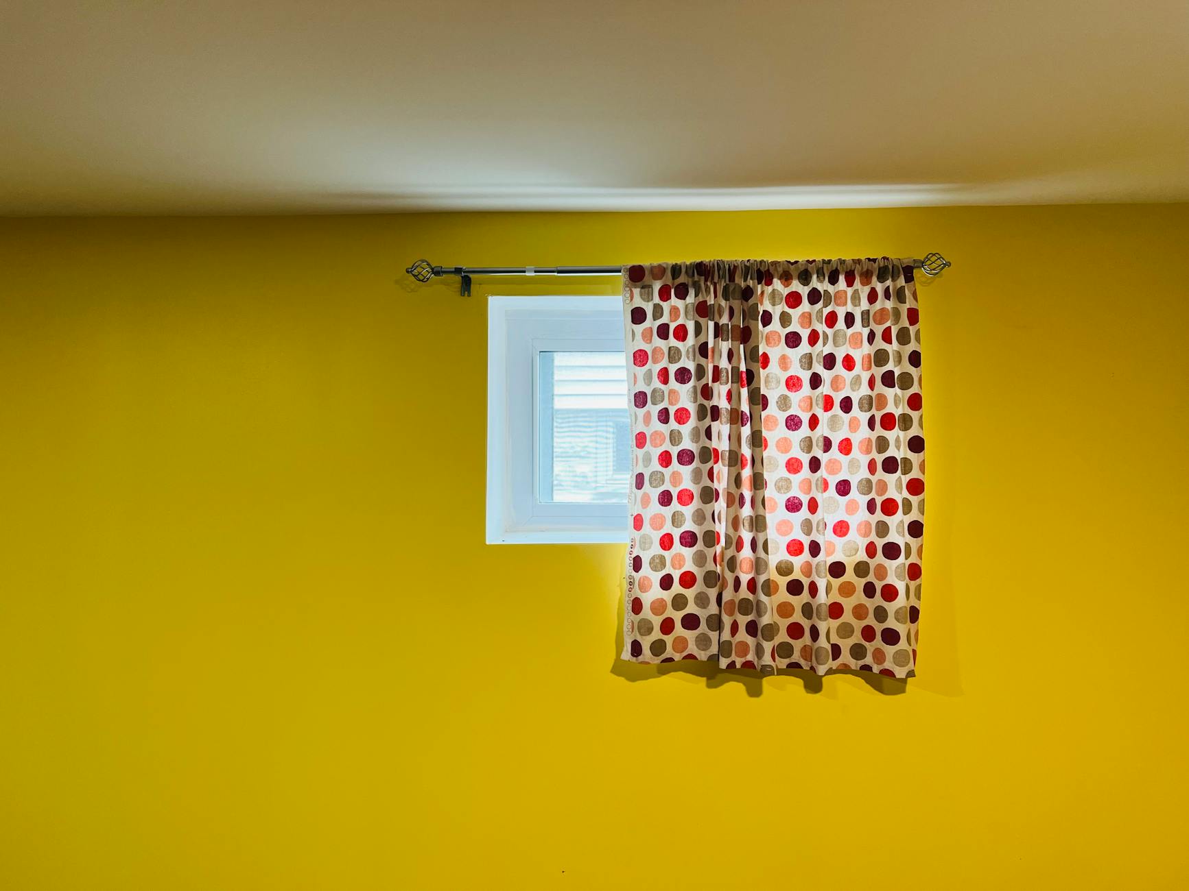 Contrast Lining curtain