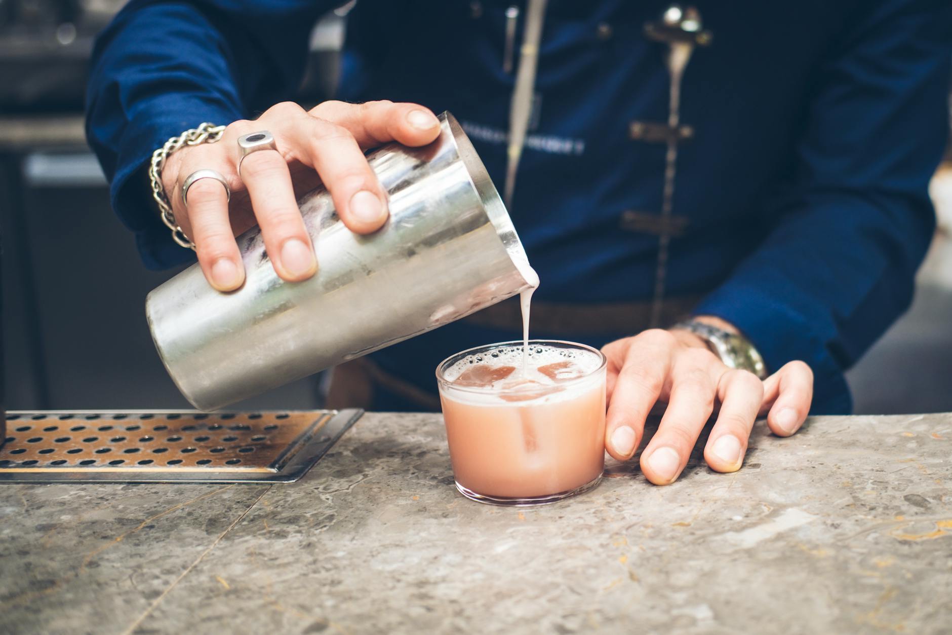 Ice Loading Bartender
