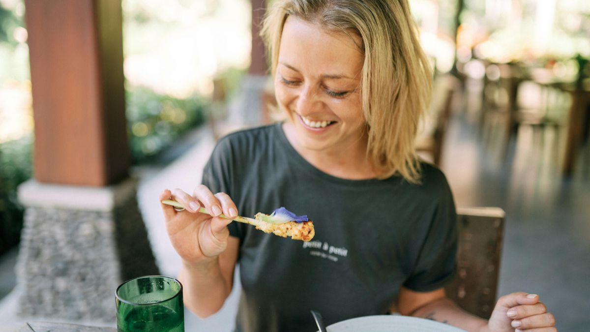 Solo Dining Without Company Is Gaining Popularity Especially Among Generation Z