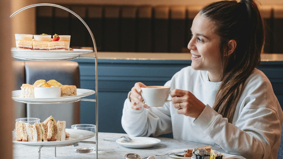 An Endocrinologist Reveals the Best Drink to Beat Your Afternoon Energy Crash